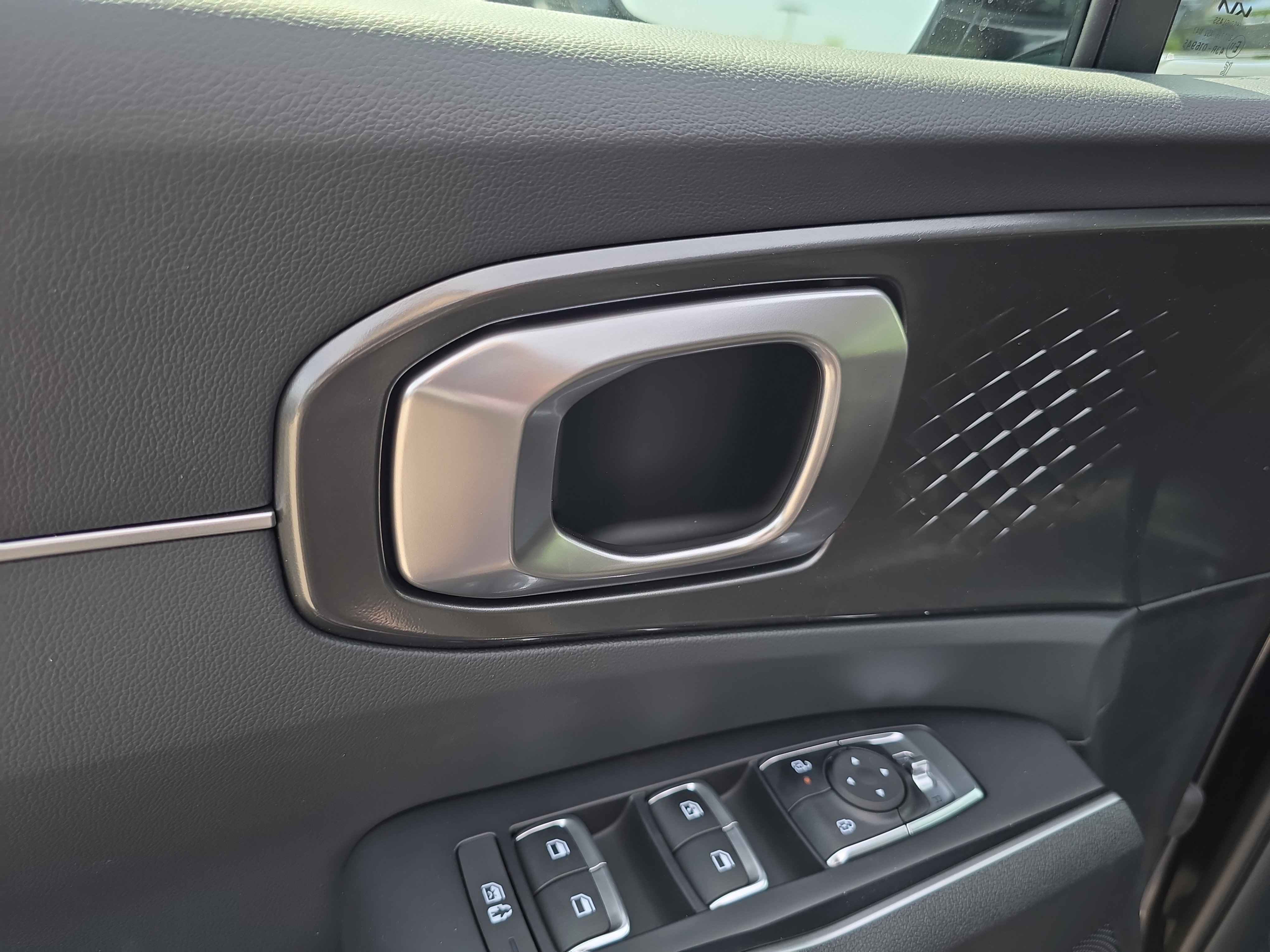 New 2026 Panthera Metal Kia LX image 18