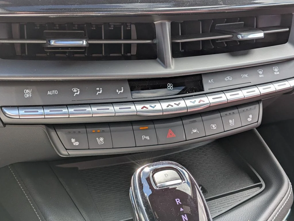2026 Cadillac CT4 V-Series - Photo 29