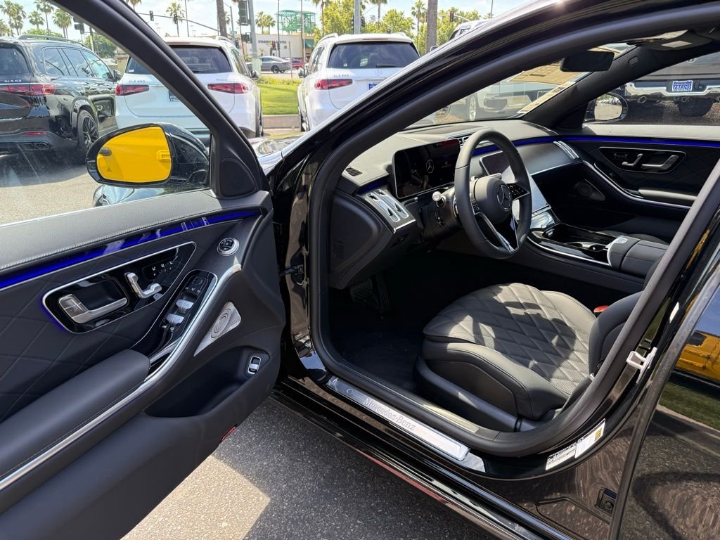 2025 Mercedes-Benz S-Class S 580 - Photo 11