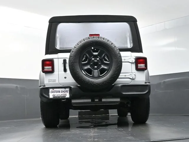 Used 2024 White Jeep Sport image 36