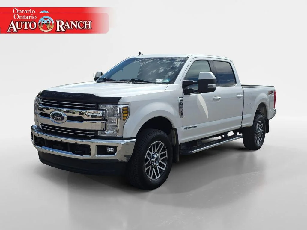 Used 2019 White Platinum Tri-Coat Metallic Ford LARIAT image 7