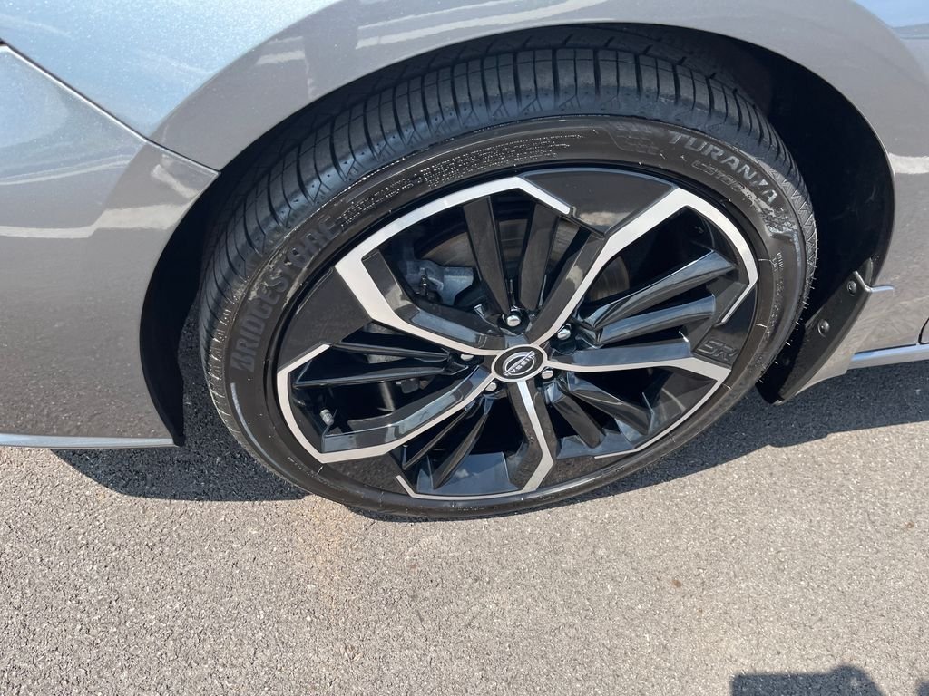 Used 2023 Gray Nissan 2.5 SR image 9
