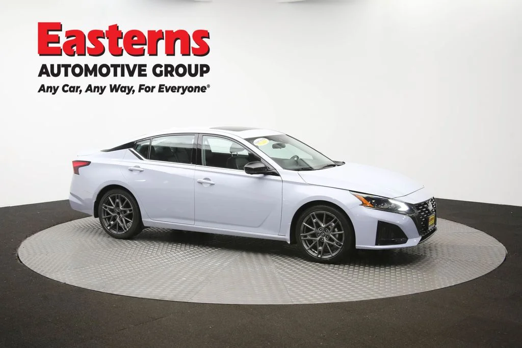 Used 2023 Gray Nissan 2.0 SR image 48