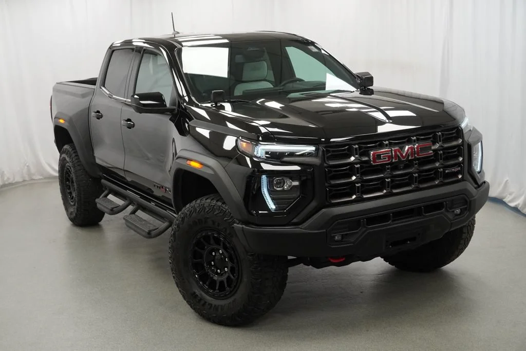 Used 2024 Onyx Black GMC AT4X image 38
