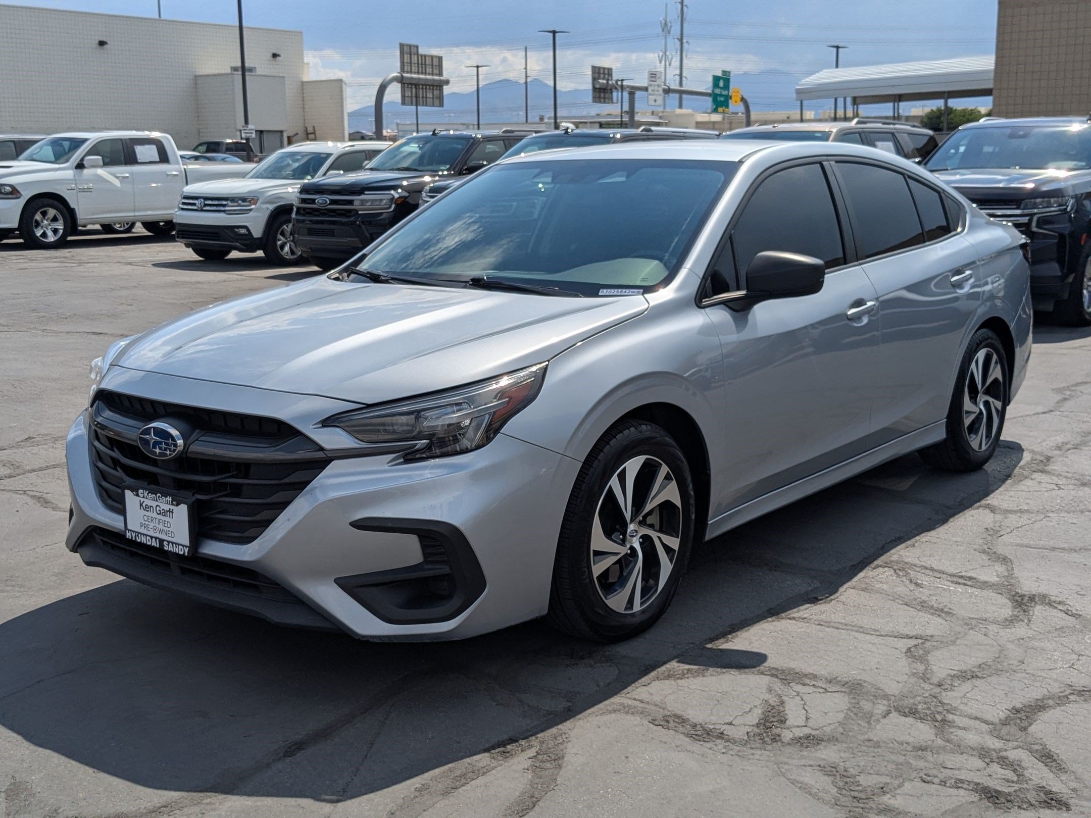 Used 2024 Ice Silver Metallic Subaru Base image 9