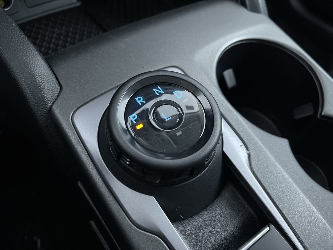 New 2026 Azure Gray Metallic Tri-Coat Ford Outer Banks image 22