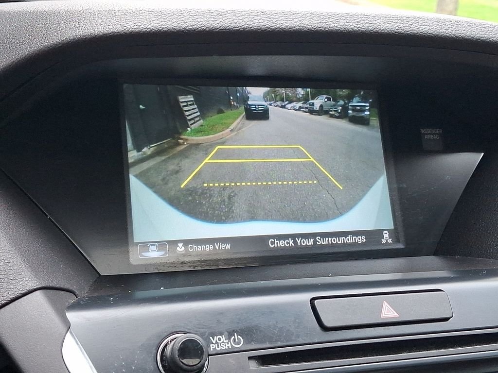 Used 2019 White Acura 3.5L Technology Package image 18