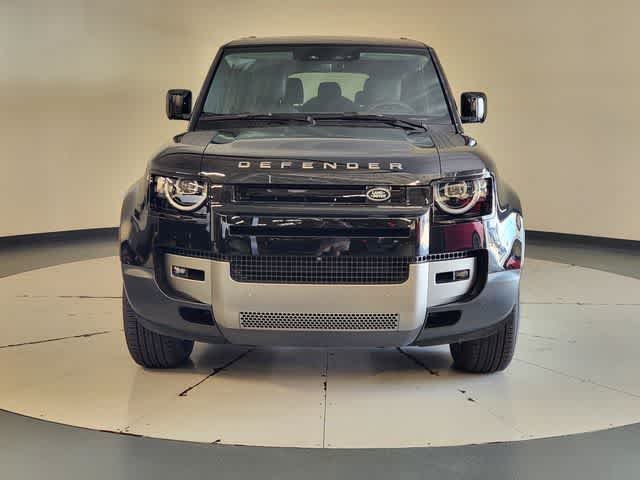 Used 2026 Santorini Black Metallic Land Rover S image 10