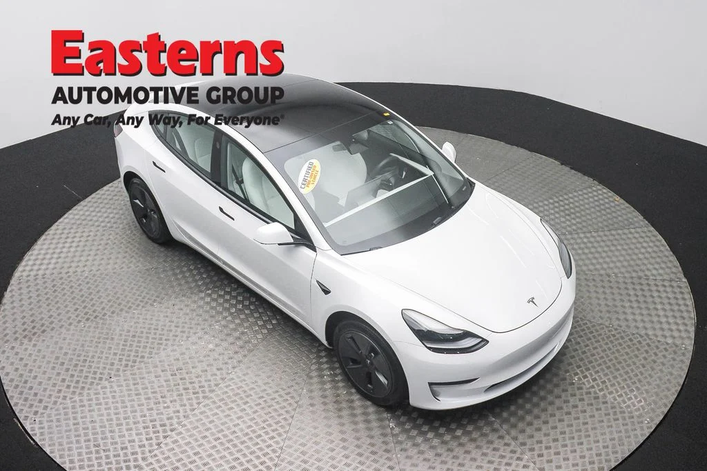 Used 2023 White Tesla Base image 3