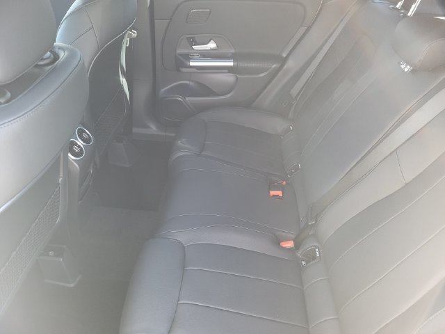 New 2026 Polar White Mercedes-Benz GLA 250 image 12