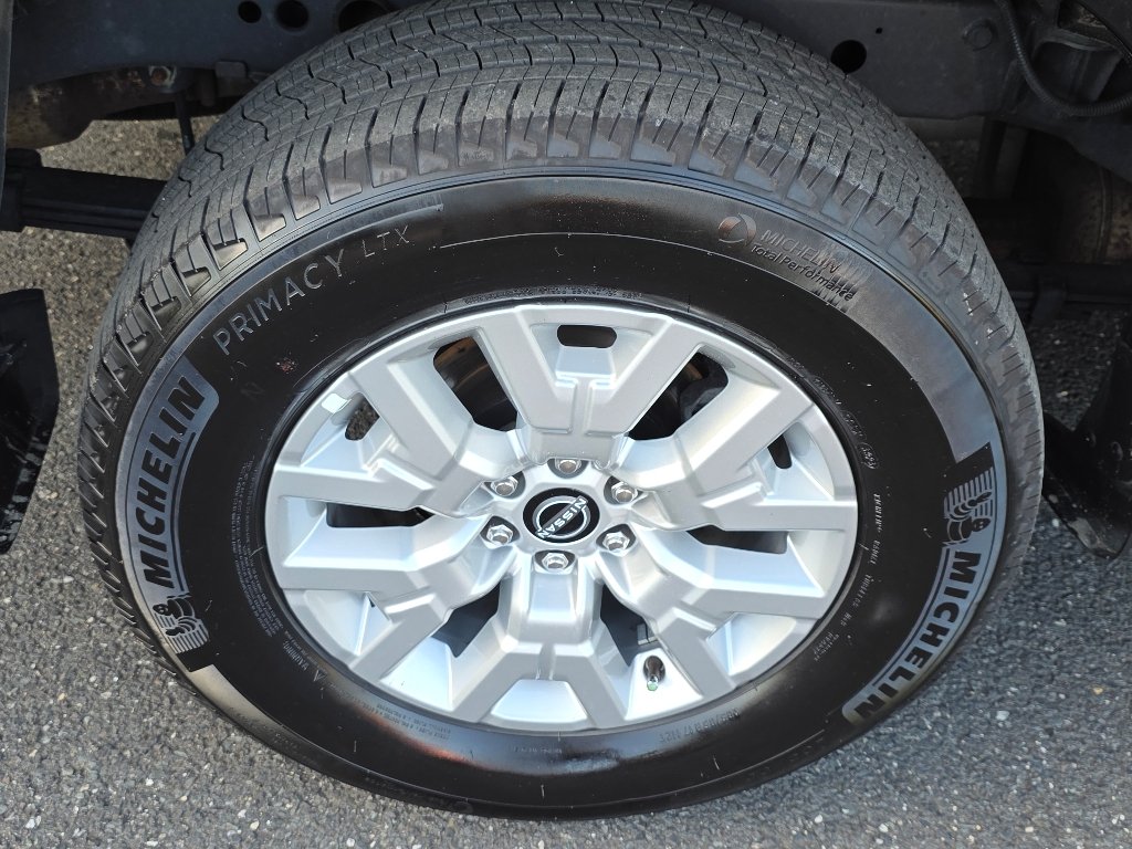 2024 Nissan Frontier SV - Photo 28