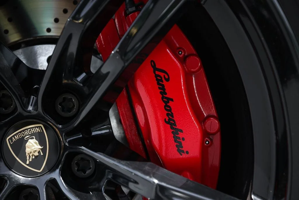Used 2020 Nero Noctis Lamborghini Base image 18
