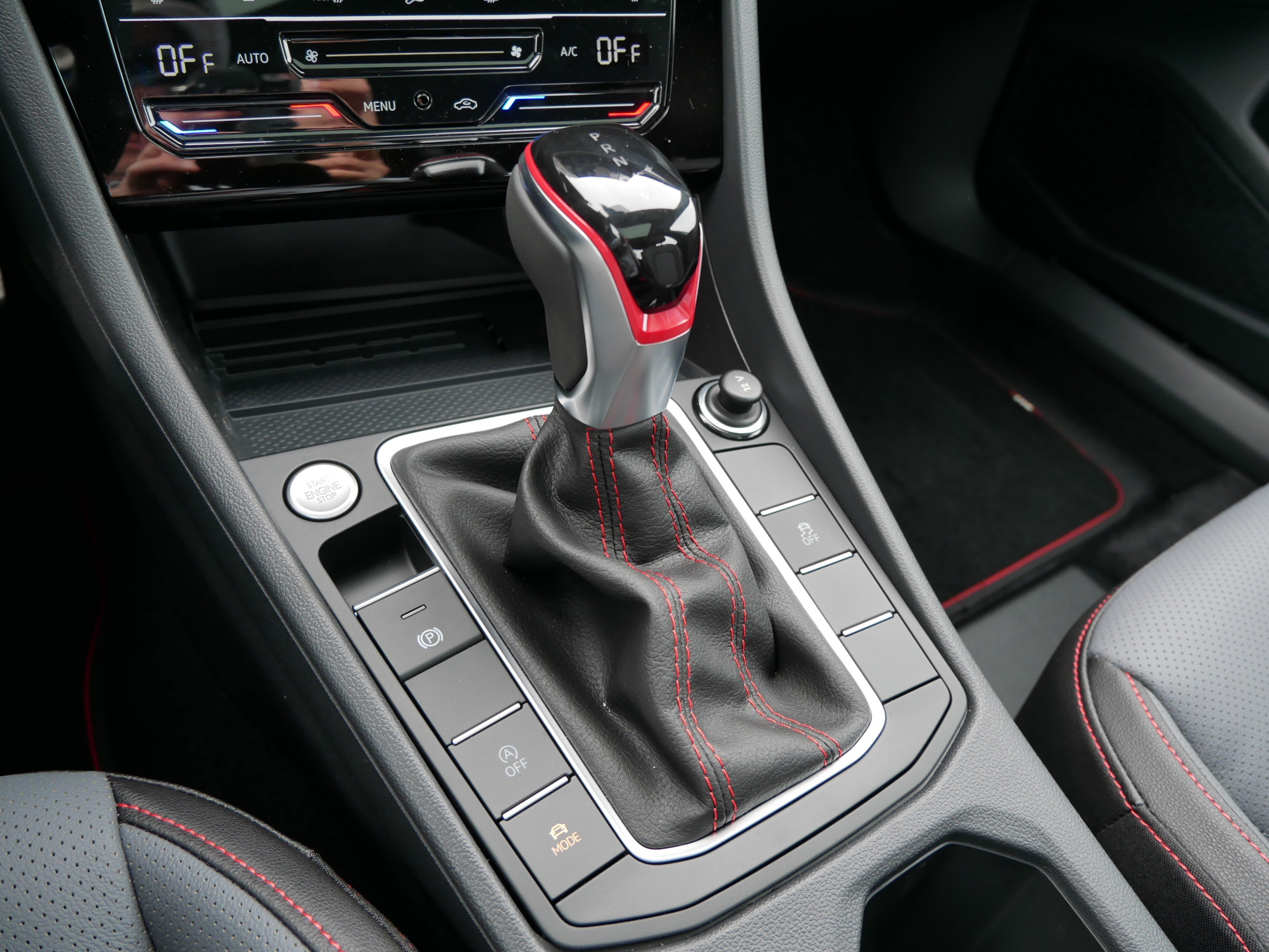 2025 Volkswagen Jetta GLI Autobahn - Photo 9