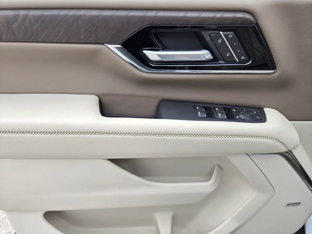 2026 GMC Yukon XL Denali - Photo 11