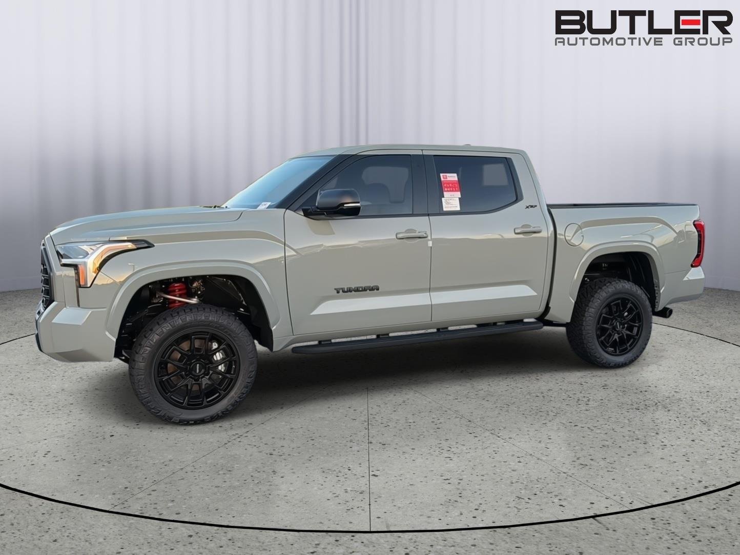 New 2026 Lunar Rock Toyota SR5 image 3