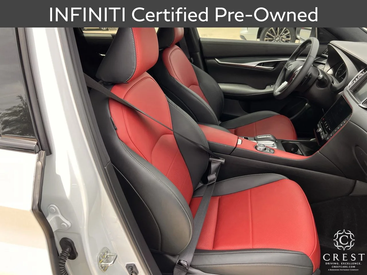 Certified Used 2025 Radiant White INFINITI SPORT image 21