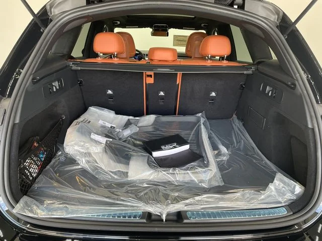 New 2026  Mercedes-Benz GLC 300 image 8