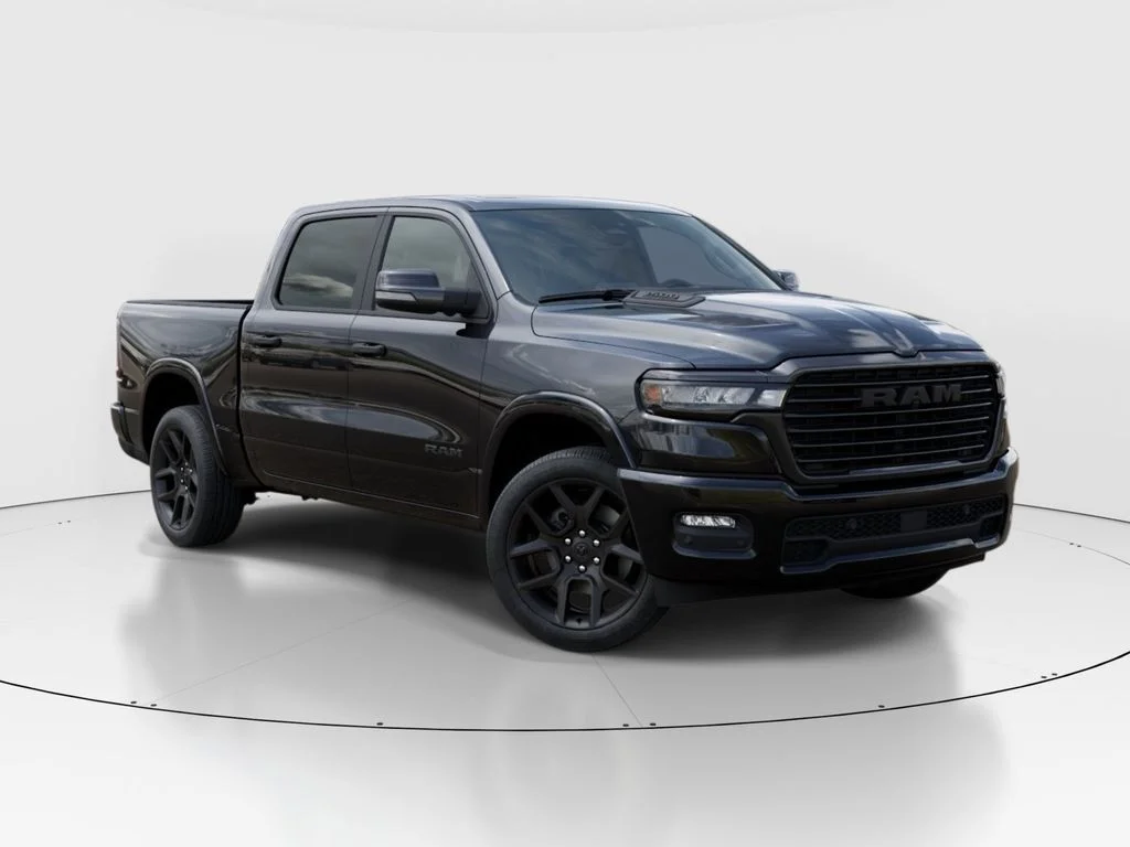 New 2026 Diamond Black Crystal Pearl-Coat Exterior Paint RAM Laramie image 6