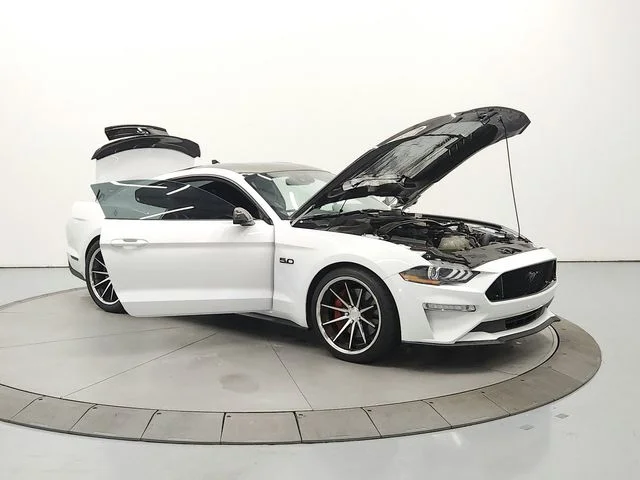 Used 2021 White Ford GT image 10