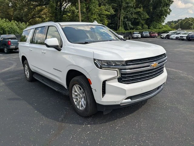 Used 2024 Summit White Chevrolet LT image 6