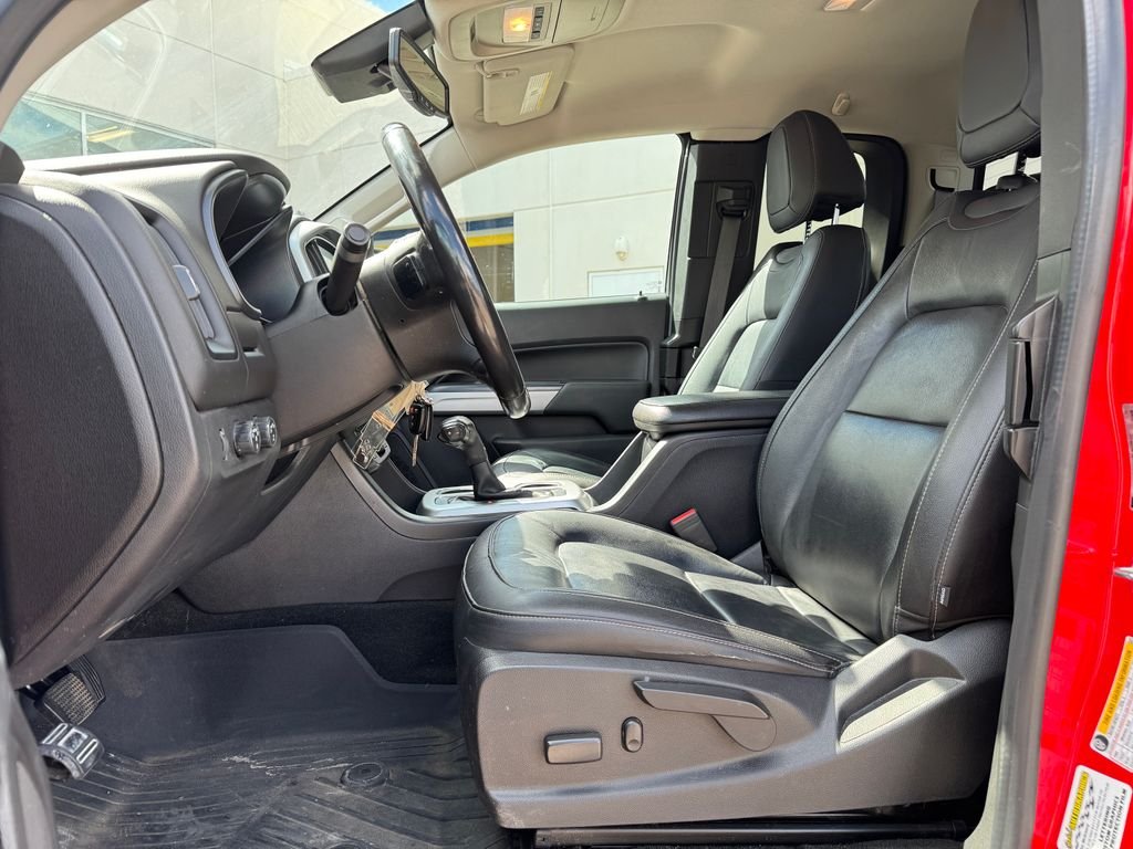 2018 Chevrolet Colorado LT - Photo 18