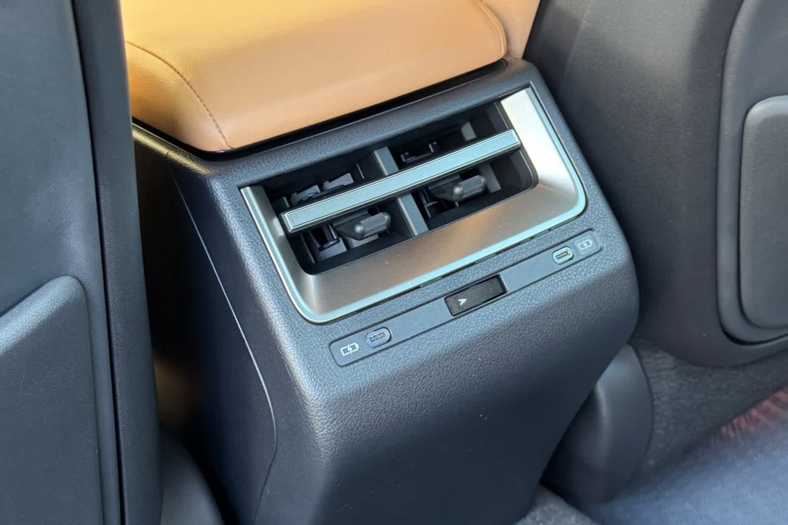 New 2026 Ultra White Lexus ES 350h PREMIUM+ image 14