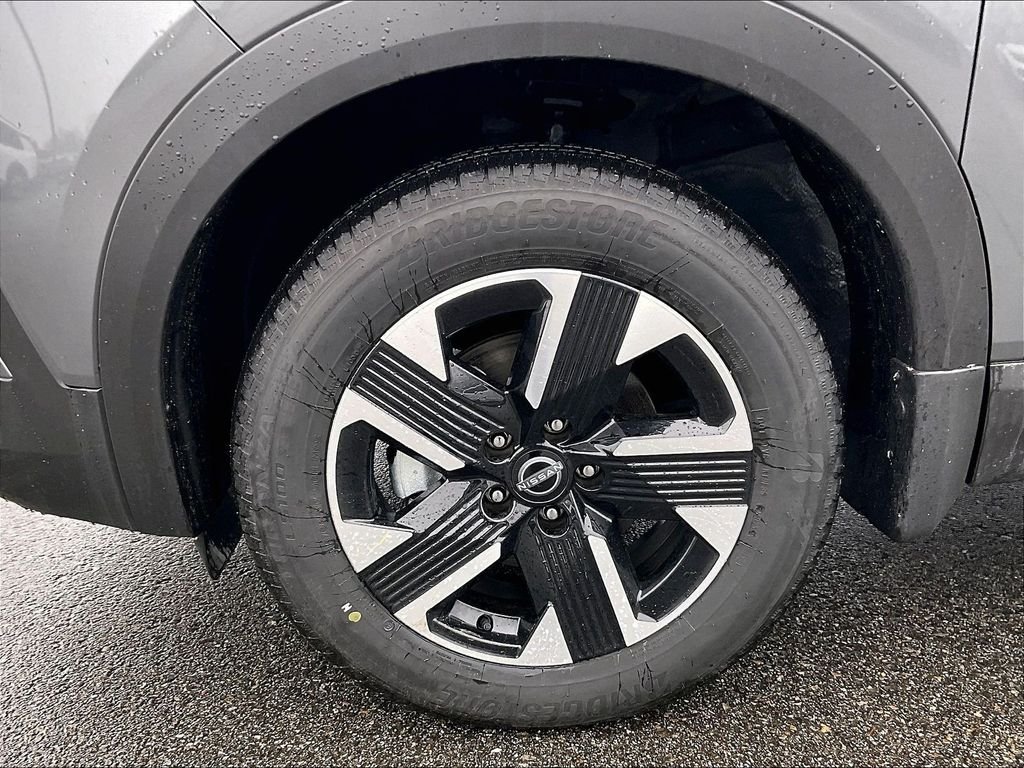 New 2026 Gun Metallic Nissan SV image 7