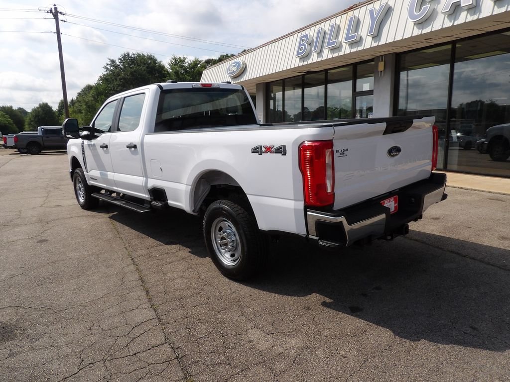 New 2026 Oxford White Ford F-250® XL image 5