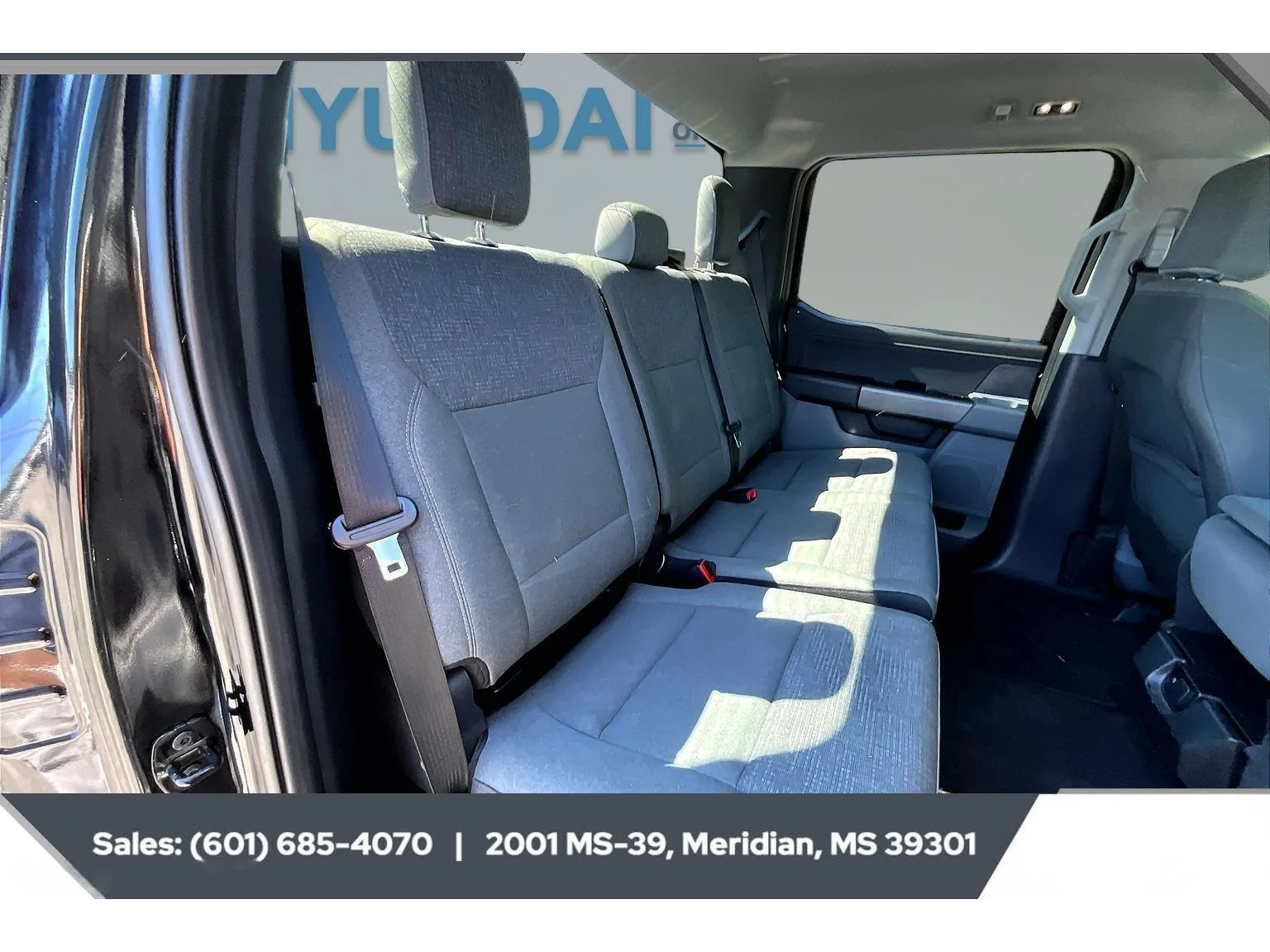 Used 2025 AGATE BLACK METALLIC Ford XLT image 20