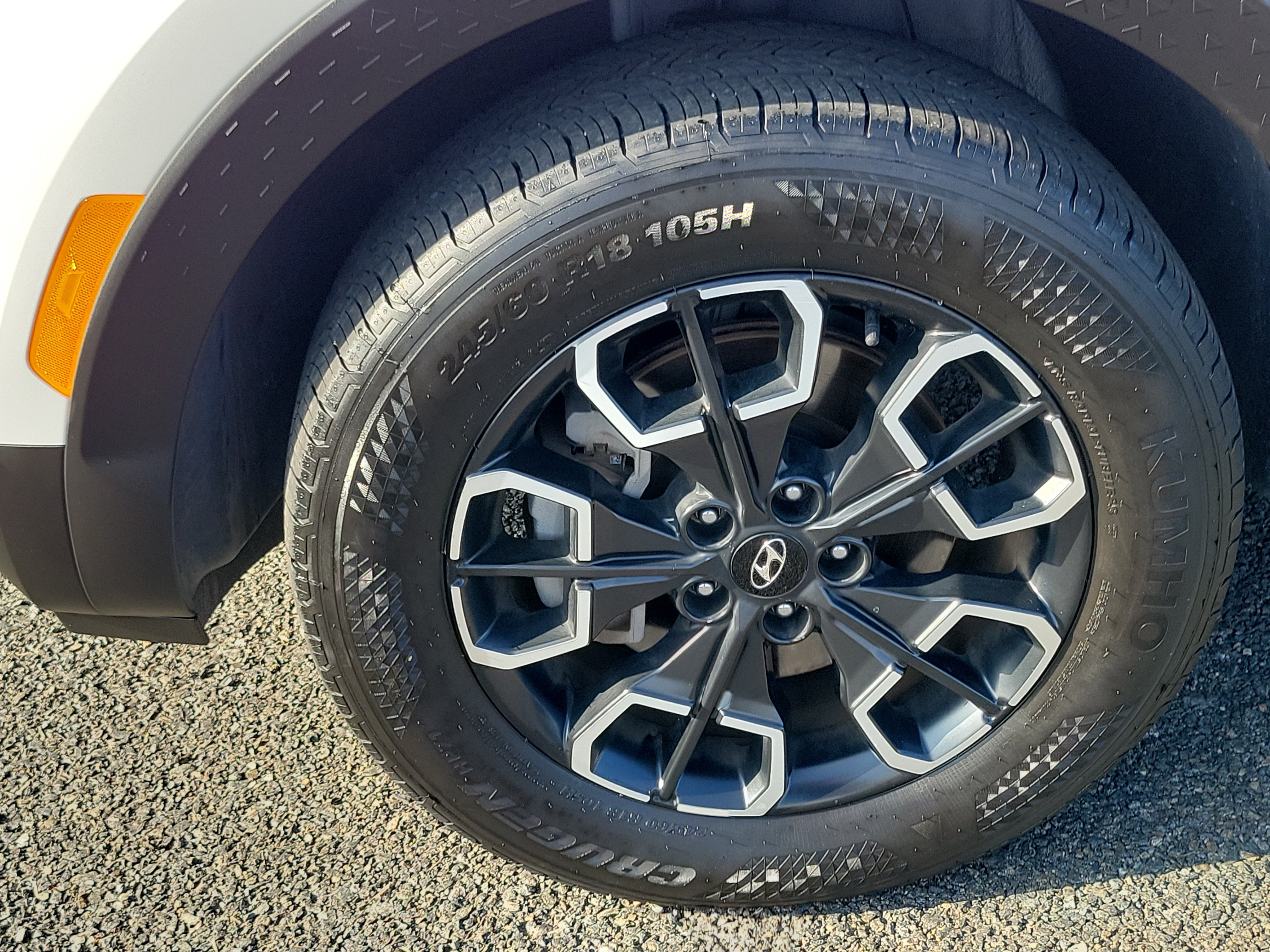 2024 Hyundai Santa Cruz SEL - Photo 9