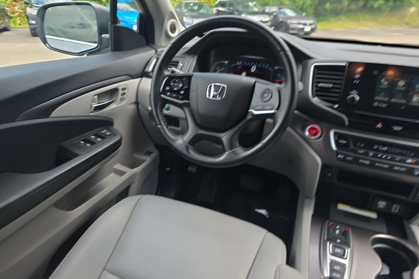 Used 2022 Lunar Silver Metallic Honda Special Edition image 15