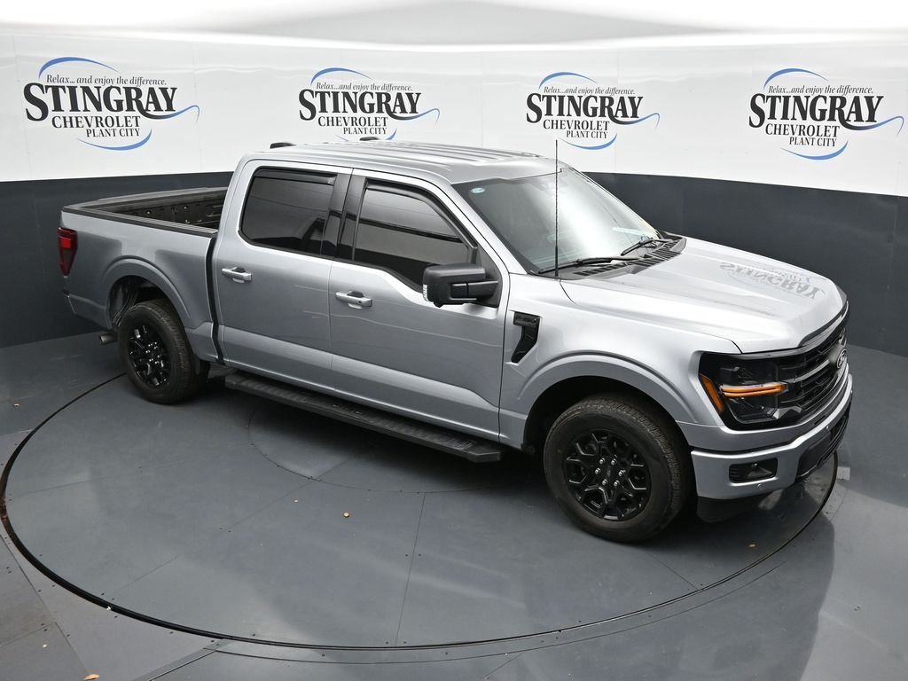 Used 2024 Silver Ford XLT image 18