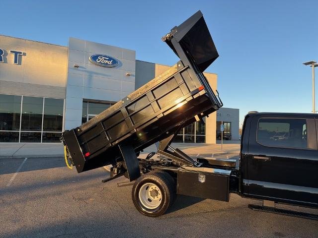 2026 Ford F-350 Super Duty Chassis Cab XL - Photo 10