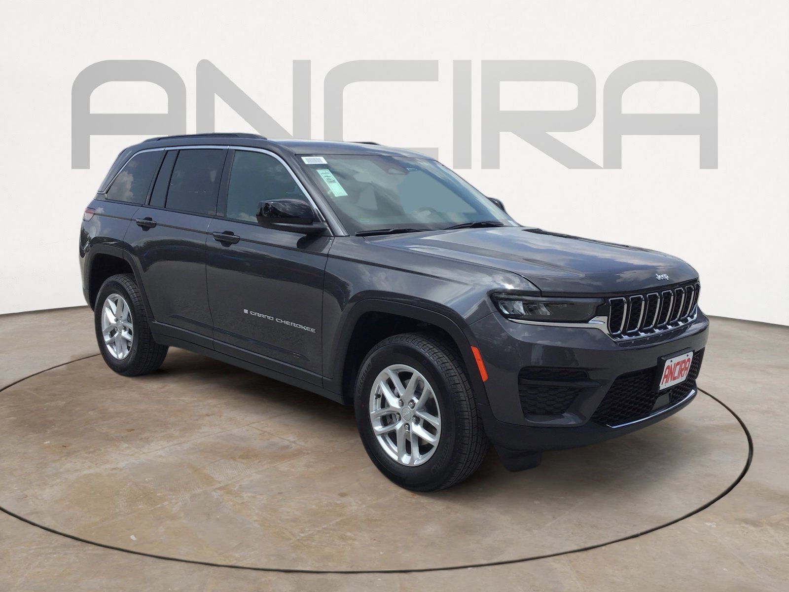 New 2026 Baltic Gray Metallic Clearcoat Jeep Laredo X image 4