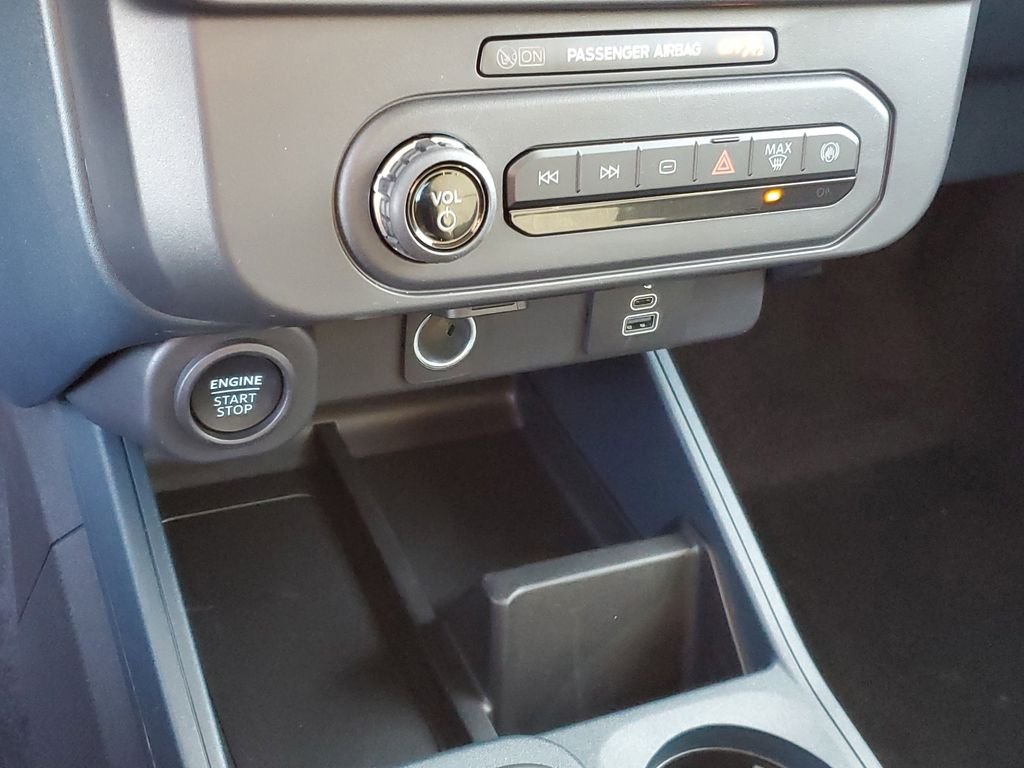 2025 Ford Maverick XLT - Photo 15