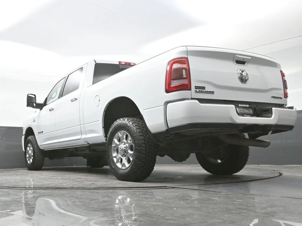 Used 2023 White Ram Laramie image 25