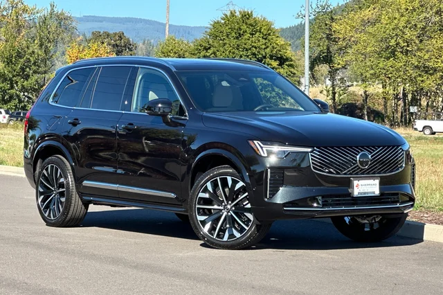 2027 Volvo XC90 Plus