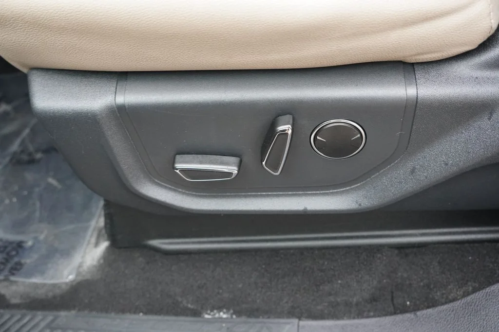 Certified Used 2024 Gray Ford Limited image 27