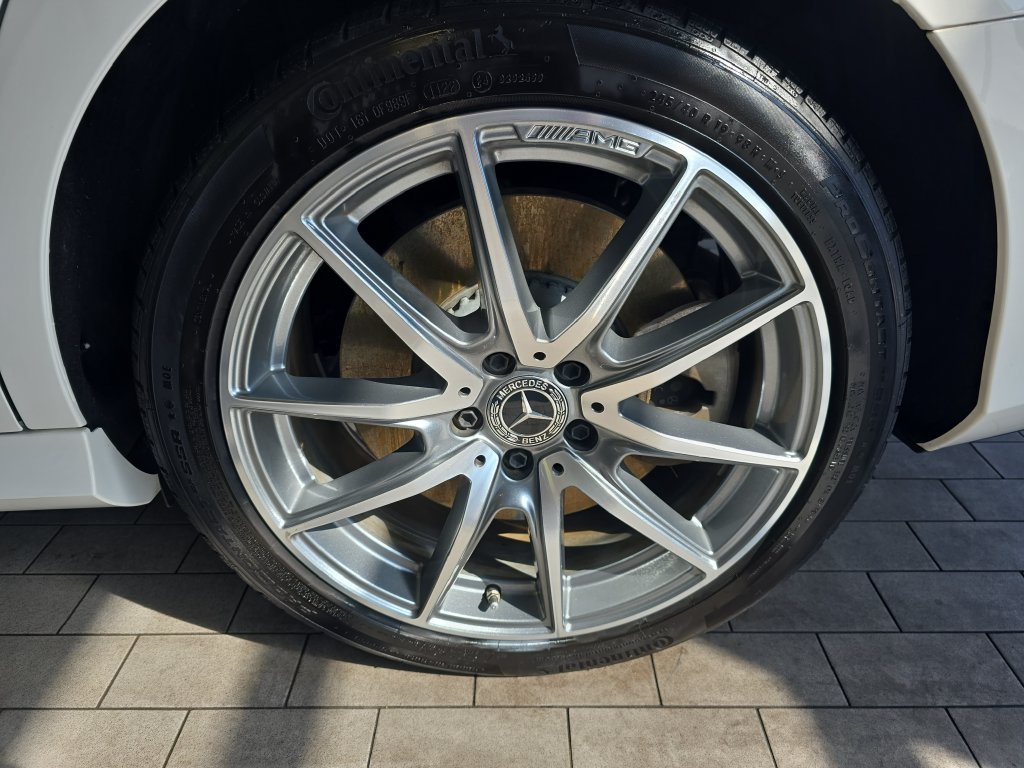 Certified Used 2022 White Mercedes-Benz E 450 image 36