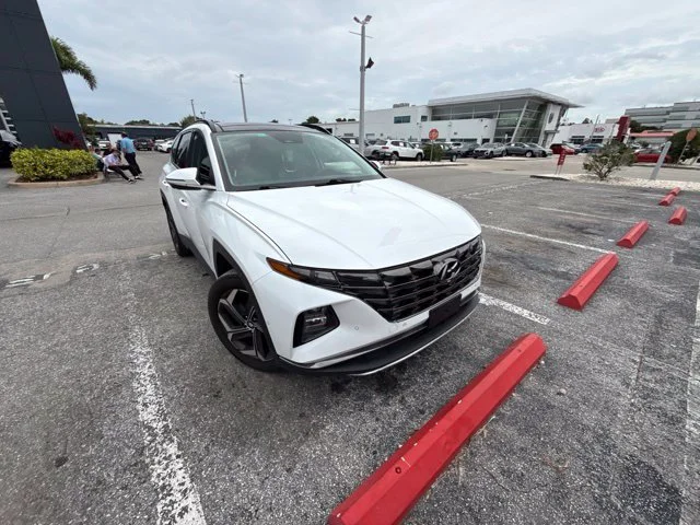 Used 2024 White Hyundai Limited image 3
