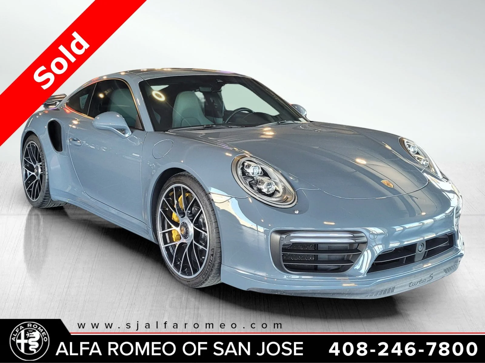 2017 Porsche 911 Turbo S Coupe's photo
