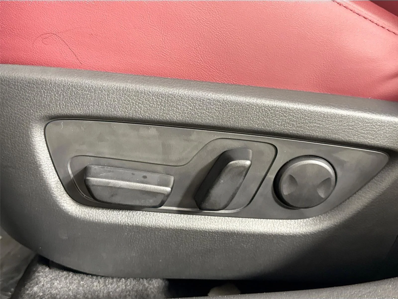 2025 Mazda CX-30 Carbon Edition - Photo 31