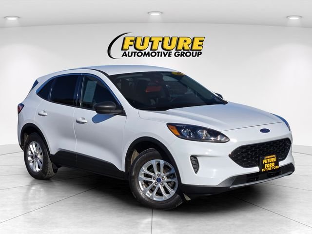 Used 2022 White Ford SE image 1