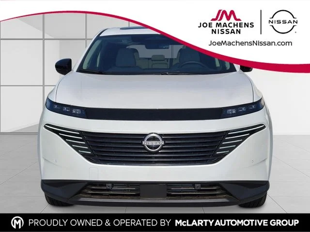 New 2026 White Nissan SL image 9