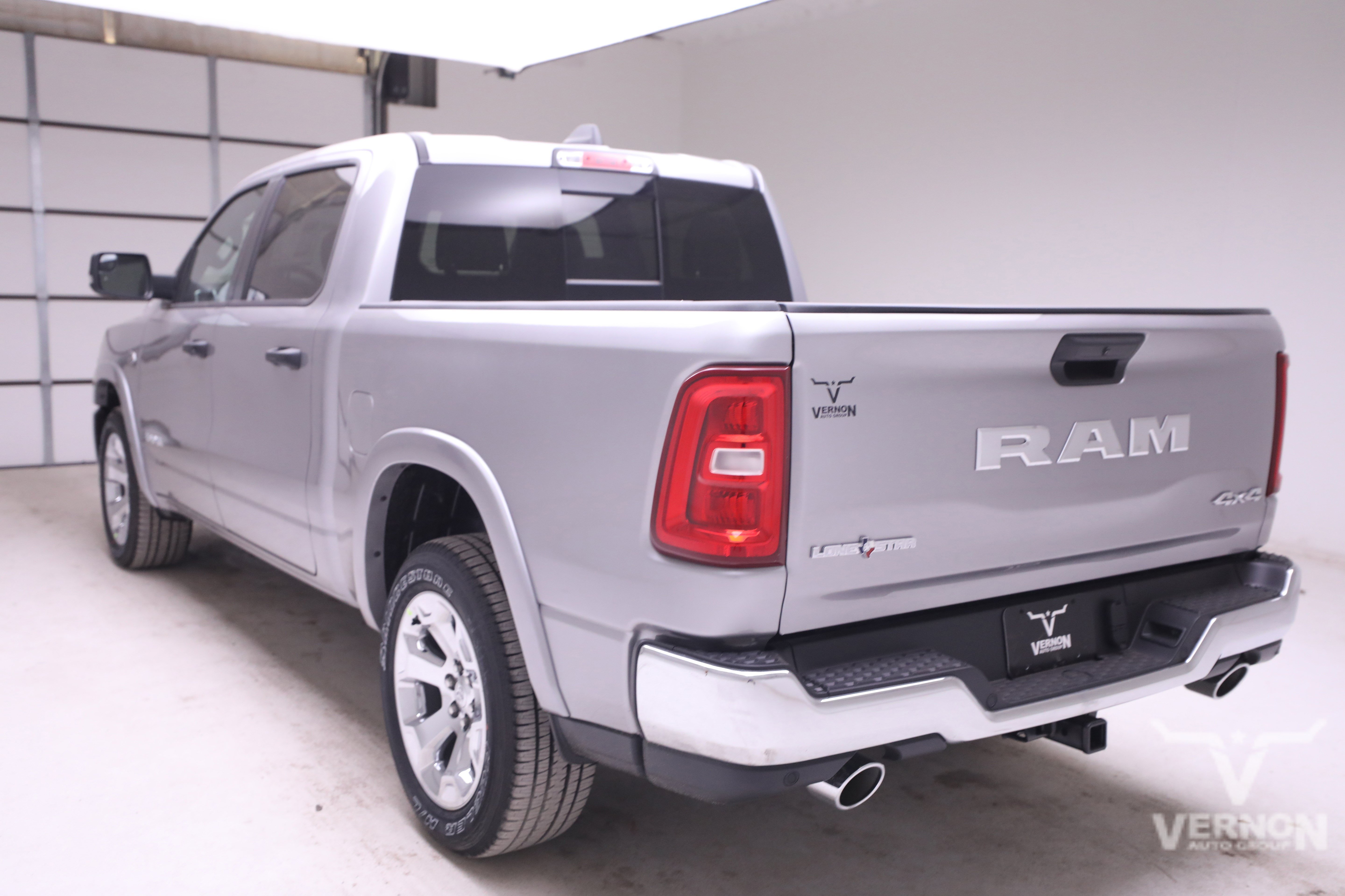 New 2026 Billet Silver Metallic Clearcoat Ram N image 3