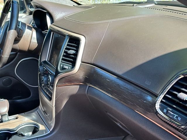 Used 2014 Deep Auburn Pearlcoat Jeep Summit image 28
