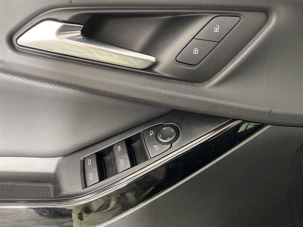 Used 2025 Gr Chevrolet  image 14