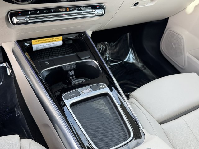 New 2026 Cirrus Silver Metallic Mercedes-Benz GLA 250 image 10