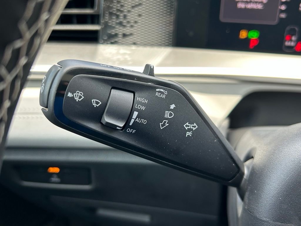 New 2026 Black Volkswagen 2.0T SE image 21
