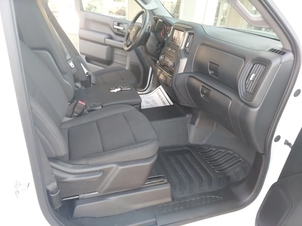 Certified Used 2025 White Chevrolet WT image 28